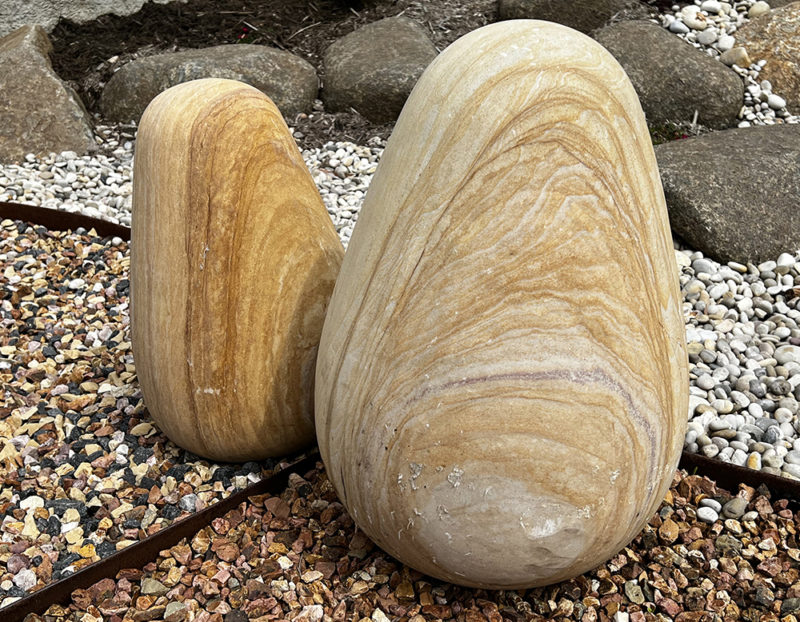Natural sandstone eggs